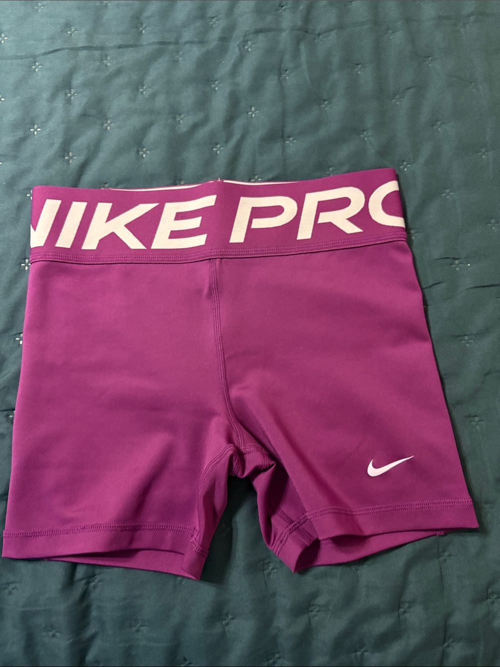 Nike Pro Girls Magenta Performance Bike Shorts